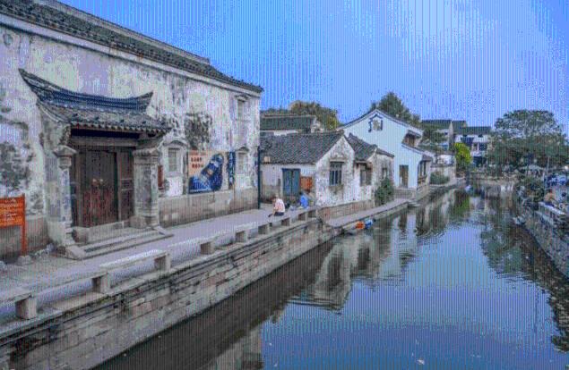 中统三年春，....以公为左司郎中。是时朝廷肇进官仪，每除拜，犹令翰游戏画面